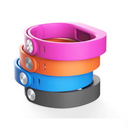 玩感玩感健康智能手環(huán)BLE20 運動計步與睡眠監(jiān)測的橙色智能伴侶